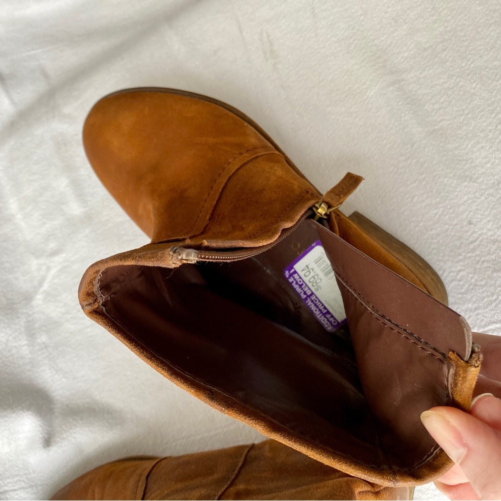 Franco Sarto - distressed leather booties / ankle boots - size 7 - Picture 9 of 10